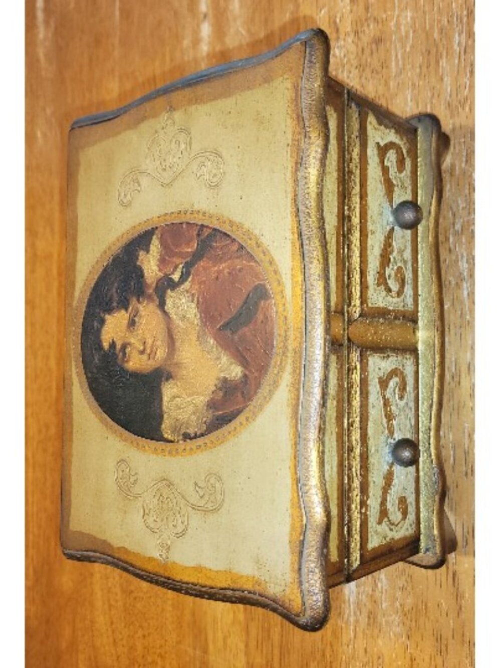 Vintage Italian Florentine Musical Jewelry Box Gold Gilt Plays Sunrise Sunset